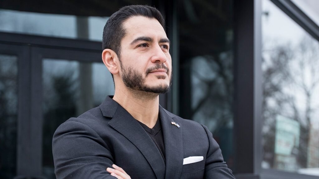 DSA brand on trial as El-Sayed struggles where Dems can least afford it DSA brand on trial as El-Sayed struggles where Dems can least afford it