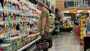 Safeway closing more stores as Albertsons reshapes footprint after failed Kroger merger