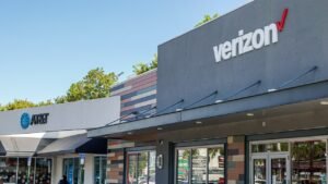 Supreme Court rejects Verizon effort to get .9M FCC fine refund in location data case Supreme Court rejects Verizon effort to get .9M FCC fine refund in location data case