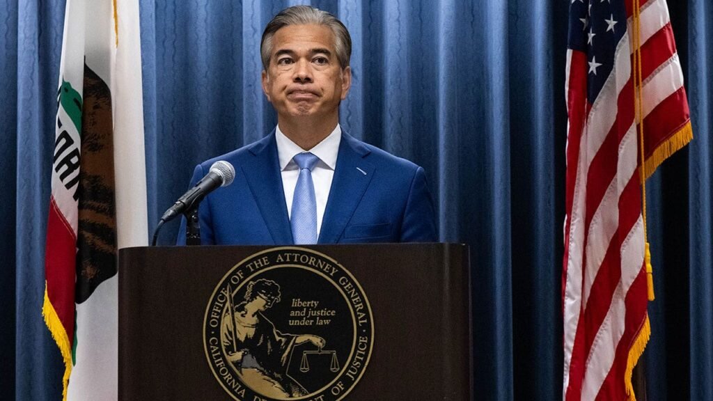 Movie theater group reverses course, urges California AG to settle 0B Paramount-Warner Bros lawsuit Movie theater group reverses course, urges California AG to settle 0B Paramount-Warner Bros lawsuit