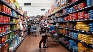 Walmart e-commerce sales surge as CEO touts ‘price, speed and convenience’