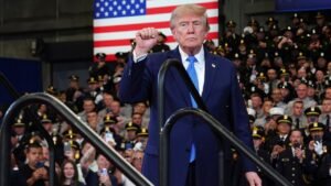 Judge hands Trump, GOP major redistricting win ahead of midterm elections and more top headlines Judge hands Trump, GOP major redistricting win ahead of midterm elections and more top headlines