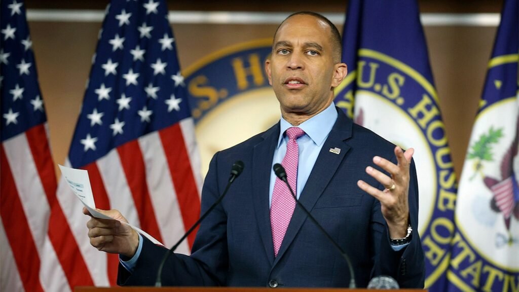 Socialism surges among Democrats as party leaders reject DSA agenda: ‘Pack of fools’ Socialism surges among Democrats as party leaders reject DSA agenda: ‘Pack of fools’