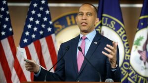 Socialism surges among Democrats as party leaders reject DSA agenda: ‘Pack of fools’