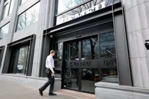 CFMEU headquarters raided in secret commissions probe