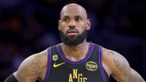 LeBron James’ LLC was in business with Mark Walter’s company, who is now under investigation for fraud: report LeBron James’ LLC was in business with Mark Walter’s company, who is now under investigation for fraud: report