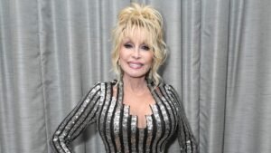 Trump mourns Dolly Parton, orders US flags lowered nationwide after country music icon dies