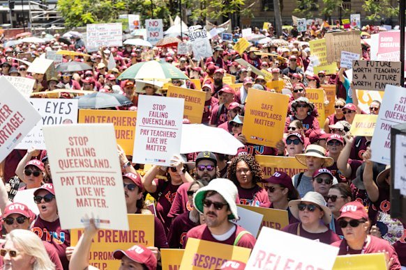 Queensland teachers gather in Queen’s Park during the second of two Queensland Teachers’ Union strike days last year.