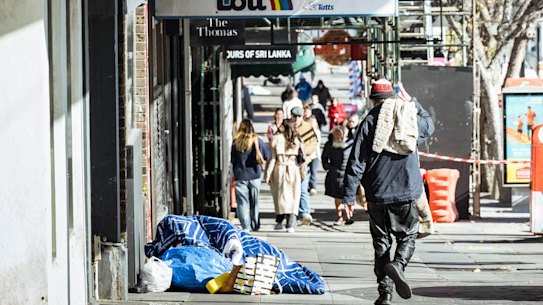 Bedding in Fitzroy Street, St Kilda. 