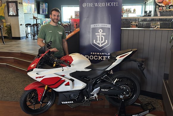 The Wray Hotel is raffling off a Yamaha R3 signed by Dockers players and coach Justin Longmuir.