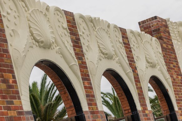 The art deco arches have been preserved. 