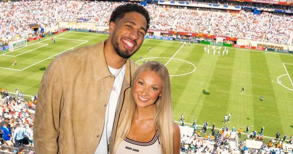 NBA Star Tyrese Haliburton’s Wife Jade Haliburton Shows Off Massive Wedding Ring at WNBA Game NBA Star Tyrese Haliburton’s Wife Jade Haliburton Shows Off Massive Wedding Ring at WNBA Game