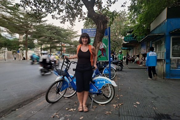 Cars impose hidden costs on society  says urban planning expert Dr Dorina Pojani.