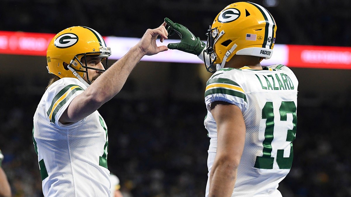 Allen Lazard,Aaron Rodgers