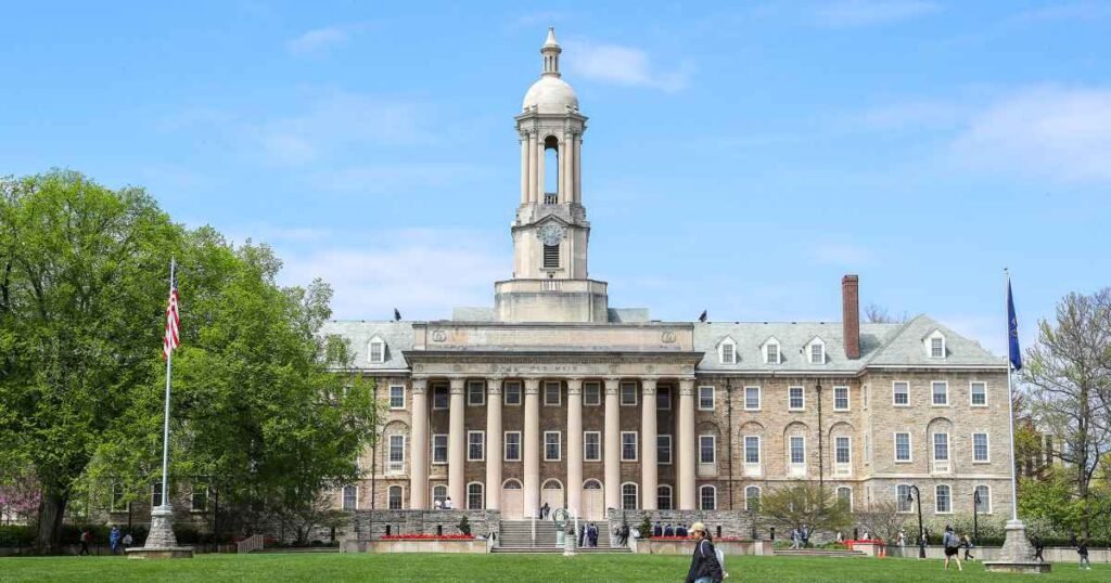 Alleged Penn State Drug Ring Leader’s Brother, 20, Accused of Having Cocaine on Pontoon Boat Alleged Penn State Drug Ring Leader’s Brother, 20, Accused of Having Cocaine on Pontoon Boat