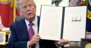 Trump signs executive order for U.S. to call Lake Ontario ‘Lake America’ Trump signs executive order for U.S. to call Lake Ontario ‘Lake America’
