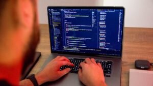 Brazen social media fraud schemes wreak havoc as Trump official issues stark warning for ‘fraudfluencers’ Brazen social media fraud schemes wreak havoc as Trump official issues stark warning for ‘fraudfluencers’