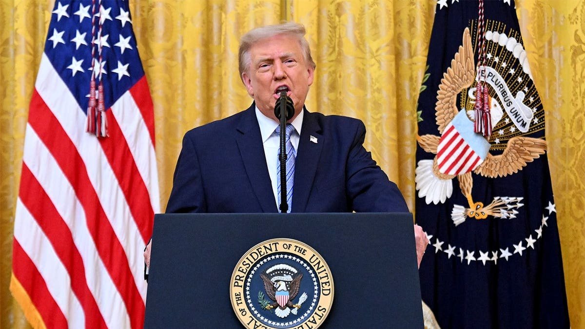 Donald Trump gives primetime address on election security