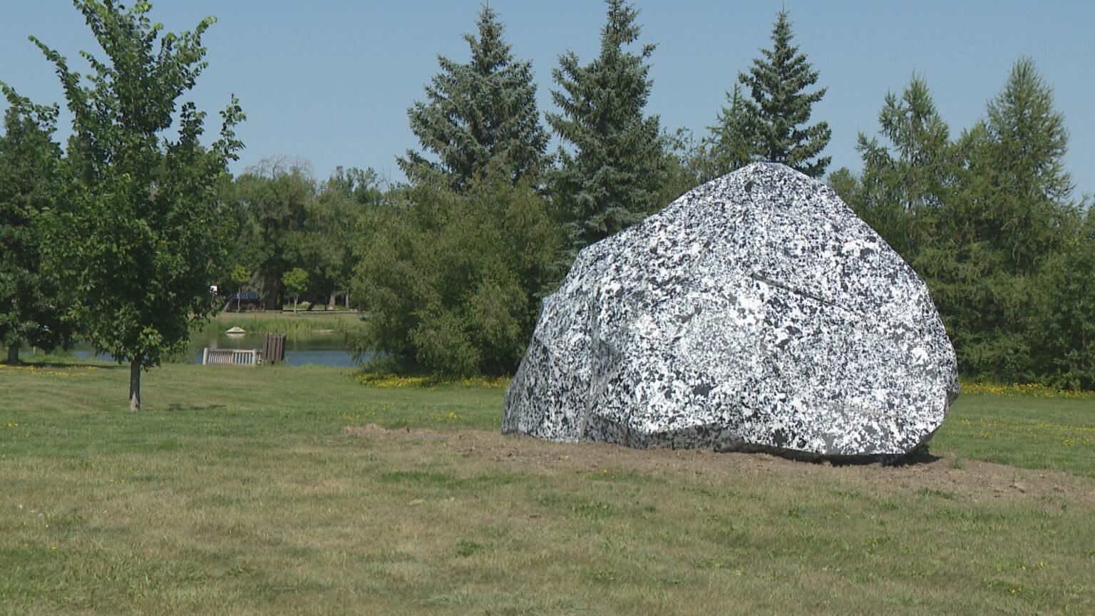 Saskatoon councillors uphold funding behind controversial 7K art installation Saskatoon councillors uphold funding behind controversial 7K art installation