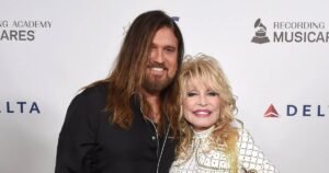 Billy Ray Cyrus Recalls Dolly Parton’s Heartwarming Gesture After His Mom Died: ‘A Shining Light’ Billy Ray Cyrus Recalls Dolly Parton’s Heartwarming Gesture After His Mom Died: ‘A Shining Light’