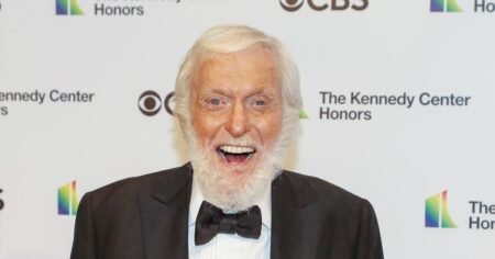 Dick Van Dyke Shares Glimpse at His Inversion Table Workout at 100: ‘Keep Moving’ Dick Van Dyke Shares Glimpse at His Inversion Table Workout at 100: ‘Keep Moving’