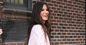 Sandra Bullock’s Slouchy Knit Is the Perfect Rich-Mom Layer for Summer-to-Fall Weather Sandra Bullock’s Slouchy Knit Is the Perfect Rich-Mom Layer for Summer-to-Fall Weather