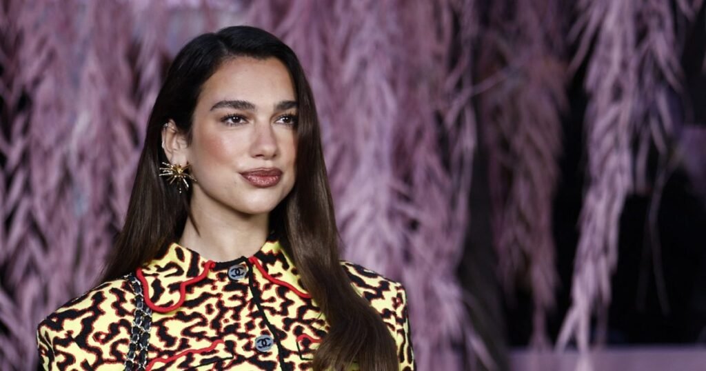 Dua Lipa’s Go-To Food Spots Include Midnight Churros in Madrid and a No-Menu Omakase Bar in Tokyo Dua Lipa’s Go-To Food Spots Include Midnight Churros in Madrid and a No-Menu Omakase Bar in Tokyo