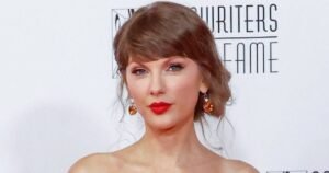Taylor Swift Admits She Felt ‘Washed Up’ at 22, Thought She Was ‘Aging Out of the Music Industry’ Taylor Swift Admits She Felt ‘Washed Up’ at 22, Thought She Was ‘Aging Out of the Music Industry’
