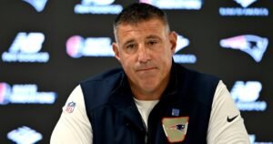 Patriots Coach Mike Vrabel Gives Curious Answer When Asked About Offseason Counseling With Wife Jen Patriots Coach Mike Vrabel Gives Curious Answer When Asked About Offseason Counseling With Wife Jen