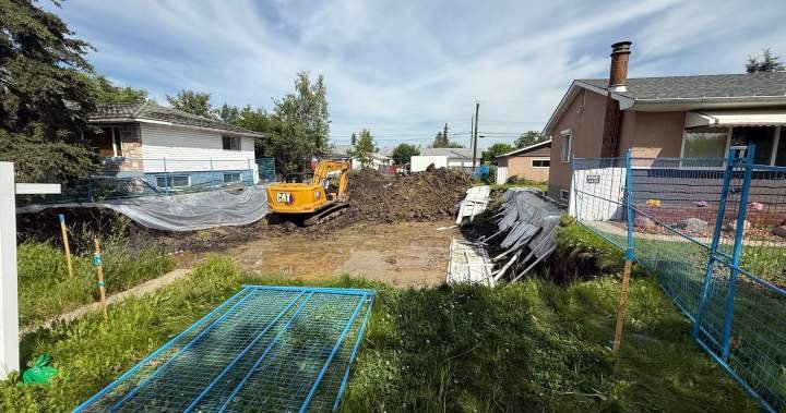 Edmonton homeowners frustrated as their properties erode into infill excavations Edmonton homeowners frustrated as their properties erode into infill excavations