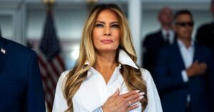 Melania Trump Makes 1st Public Appearance in 32 Days Amid White House Aide Scrutiny Melania Trump Makes 1st Public Appearance in 32 Days Amid White House Aide Scrutiny