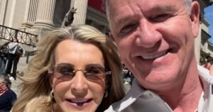 Golden Bachelorette’s Chock Chapple Gets Prostate Removed After Cancer Scare: ‘For Joan’ Golden Bachelorette’s Chock Chapple Gets Prostate Removed After Cancer Scare: ‘For Joan’