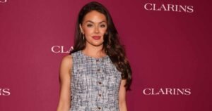 Bachelor’s Susie Evans Reveals She Froze Her Eggs Amid Sister’s Cancer Treatment: ‘Emotional’ Bachelor’s Susie Evans Reveals She Froze Her Eggs Amid Sister’s Cancer Treatment: ‘Emotional’