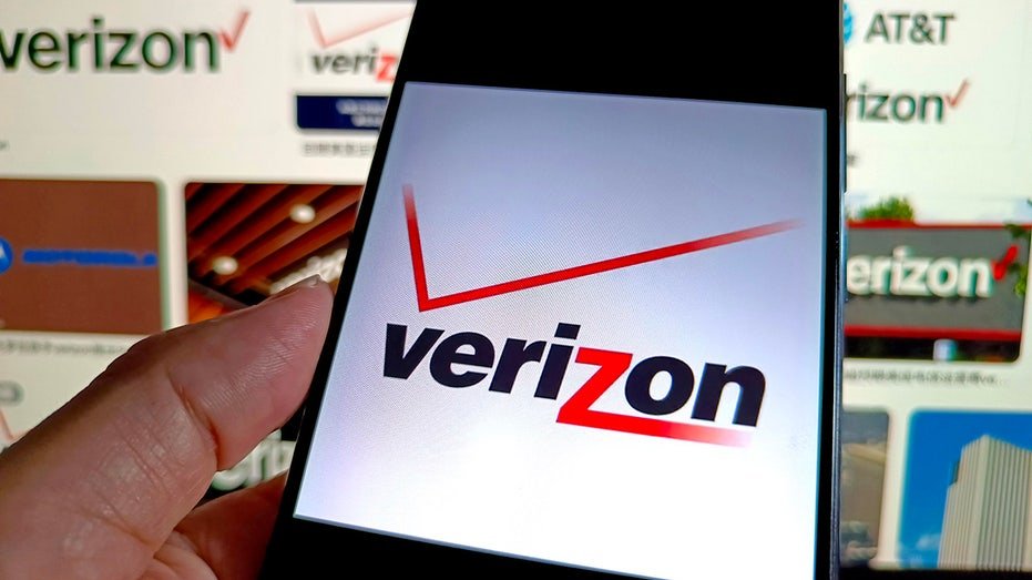 Verizon logo on phone