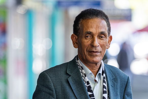 Dr Berhan Ahmed hears complaints about train station crime through his work at Africause.