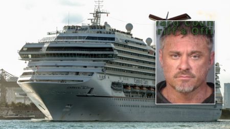 ‘Heavily intoxicated’ man arrested after allegedly beating children aboard Carnival cruise ship, police say ‘Heavily intoxicated’ man arrested after allegedly beating children aboard Carnival cruise ship, police say