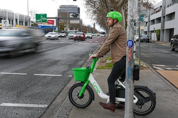 Sapwell says governments should consider taxpayers’ subsidisation of cars when weighing up whether to support greener alternatives, such as  shared e-bikes.