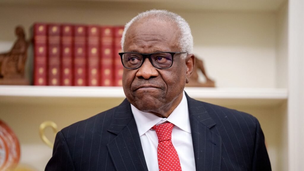 Clarence Thomas chokes up as he reveals promise he made after grandparents’ sudden deaths Clarence Thomas chokes up as he reveals promise he made after grandparents’ sudden deaths