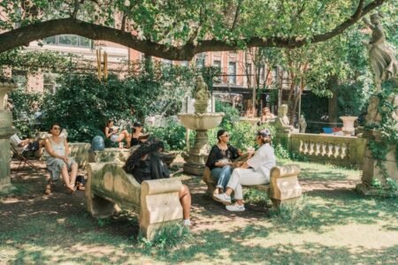 NYC mulls deal to end Elizabeth Street Garden legal battle by handing builder city-owned lot NYC mulls deal to end Elizabeth Street Garden legal battle by handing builder city-owned lot