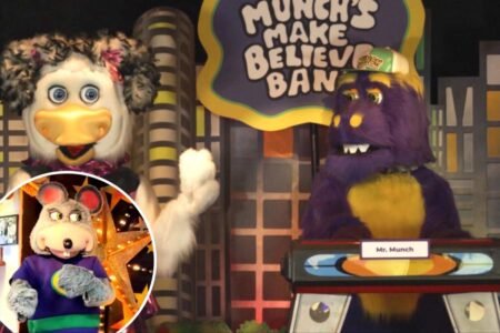 Rare Chuck E. Cheese animatronic band spotted in LA — one of four left around Rare Chuck E. Cheese animatronic band spotted in LA — one of four left around