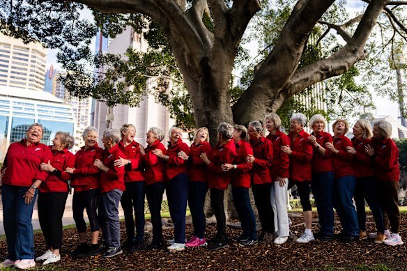 The Babblers will walk in the City2Surf 25 years after they first took part in the fun run. 