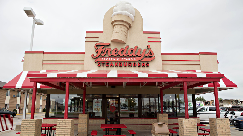 freddy's steakburgers