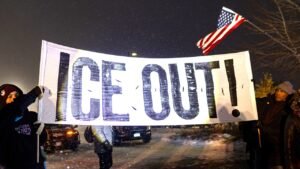 Judge clears path for ICE agent accused in Minnesota shooting case to leave Texas jail