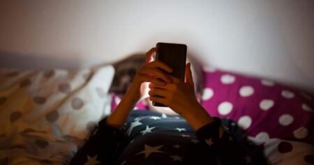 Surge in overnight calls to Kids Help Phone ‘a canary in the coal mine,’ CEO says