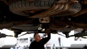 Chrysler recalls nearly 75K SUVs over parts that could detach while driving Chrysler recalls nearly 75K SUVs over parts that could detach while driving