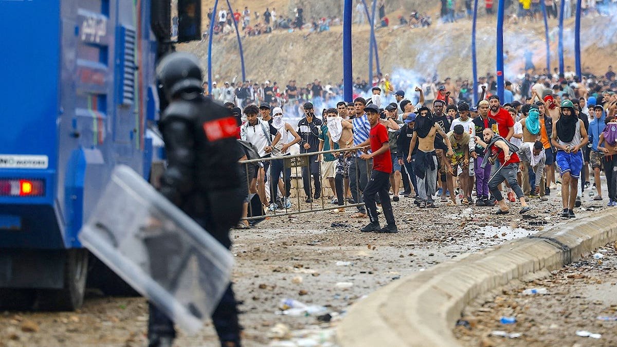 Morocco Spain illegal migrants