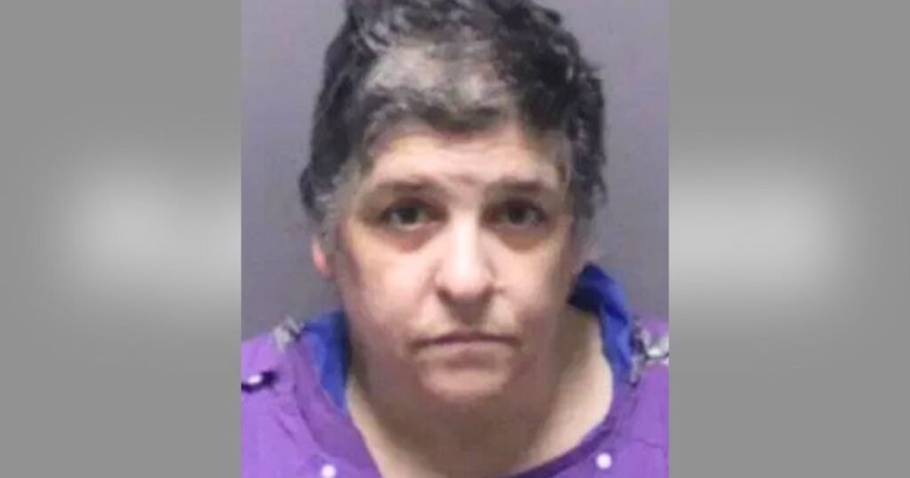 Mother Killed Daughter, 21, With Autism She Cared for in Suspected Murder-Suicide Attempt Mother Killed Daughter, 21, With Autism She Cared for in Suspected Murder-Suicide Attempt