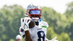 Commanders filling wide receiver need with Stefon Diggs, leaving Brandon Aiyuk to stew in his odd behavior