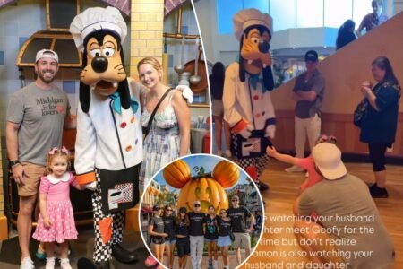 A-list actor barely recognizable in heartwarming Disneyland moment: ‘More starstruck by Goofy’ A-list actor barely recognizable in heartwarming Disneyland moment: ‘More starstruck by Goofy’