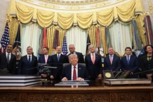 Trump unveils more prescription drug pricing discounts projected to save Americans 0B: ‘Major step forward’